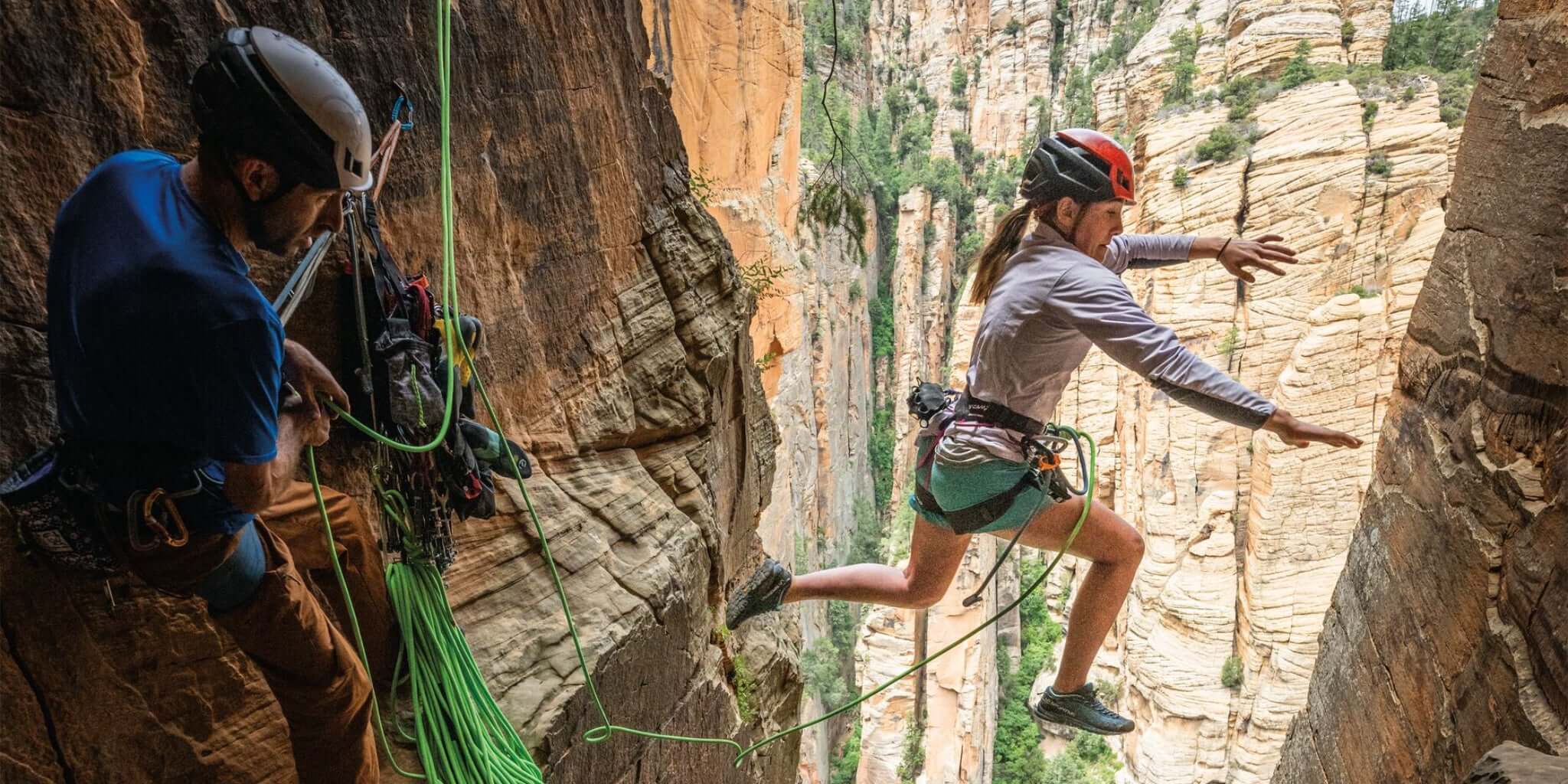 New Women's Graphic Tees - Patagonia Bend