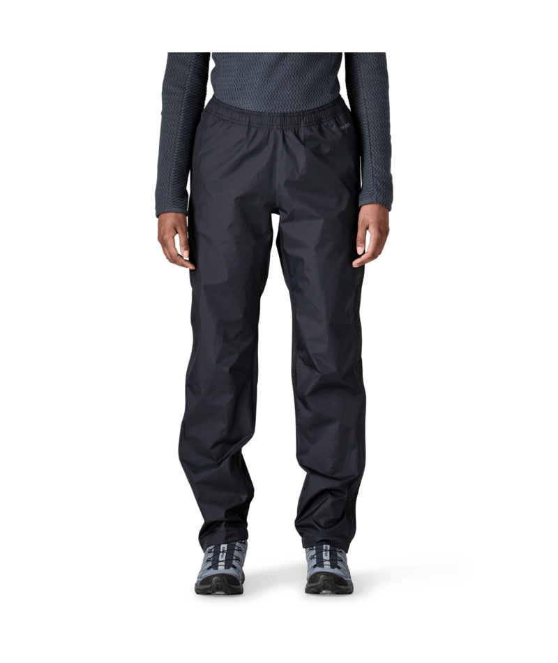 Women's Torrentshell 3L Rain Pants - Reg in Black | Photo 2 | Patagonia