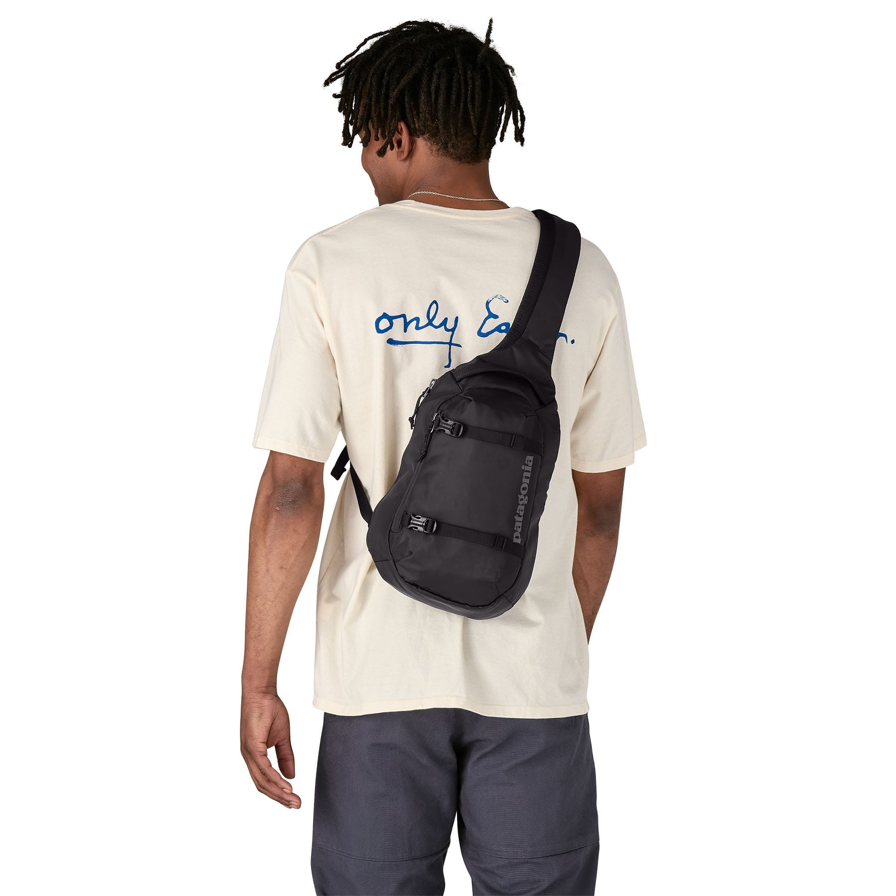 Atom Sling 8L in Black | Patagonia Bend