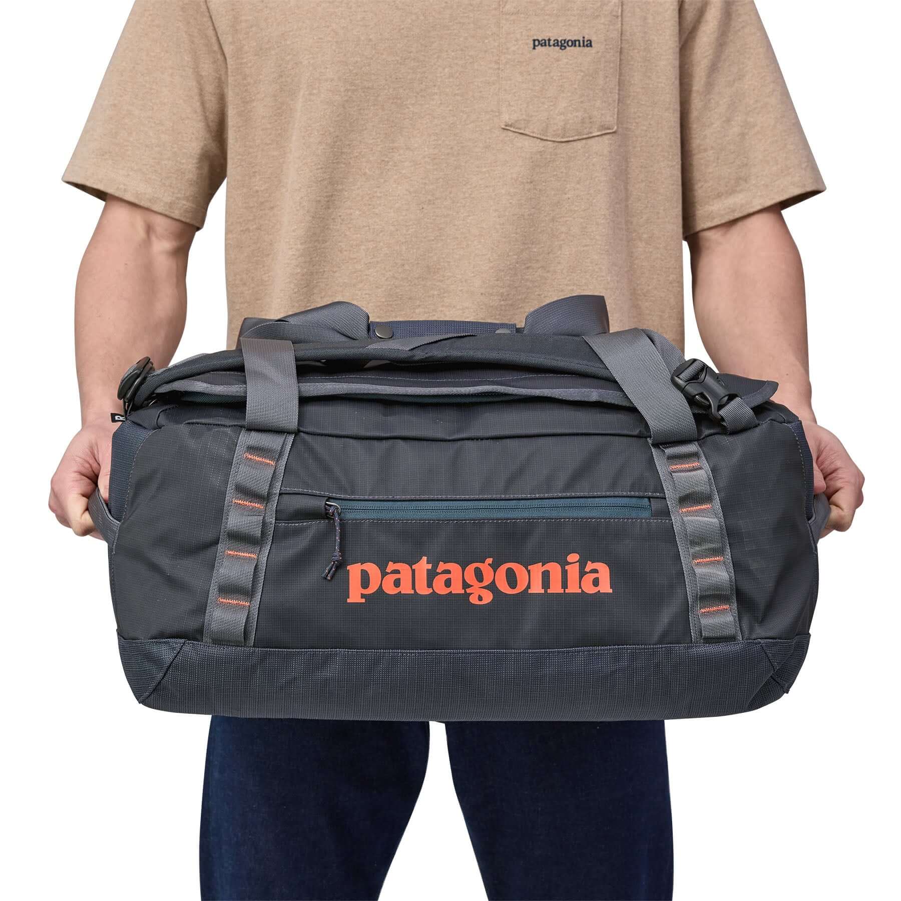 Black Hole Duffel 40L in Smolder Blue | Patagonia Bend