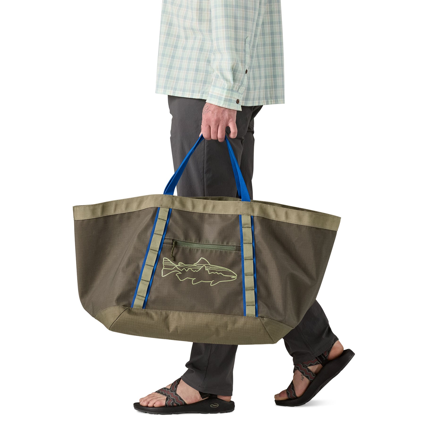 Black Hole® Gear Tote 61L in Basin Green | Patagonia Bend