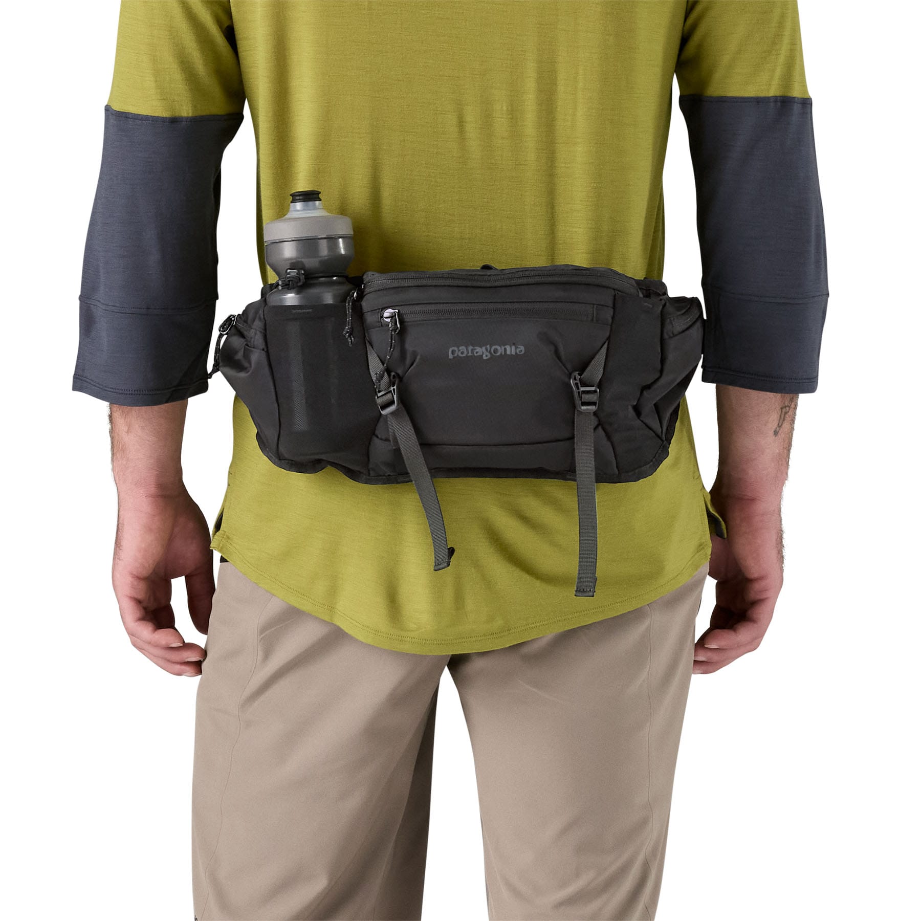 Dirt Roamer Waist Pack in Black | Patagonia Bend