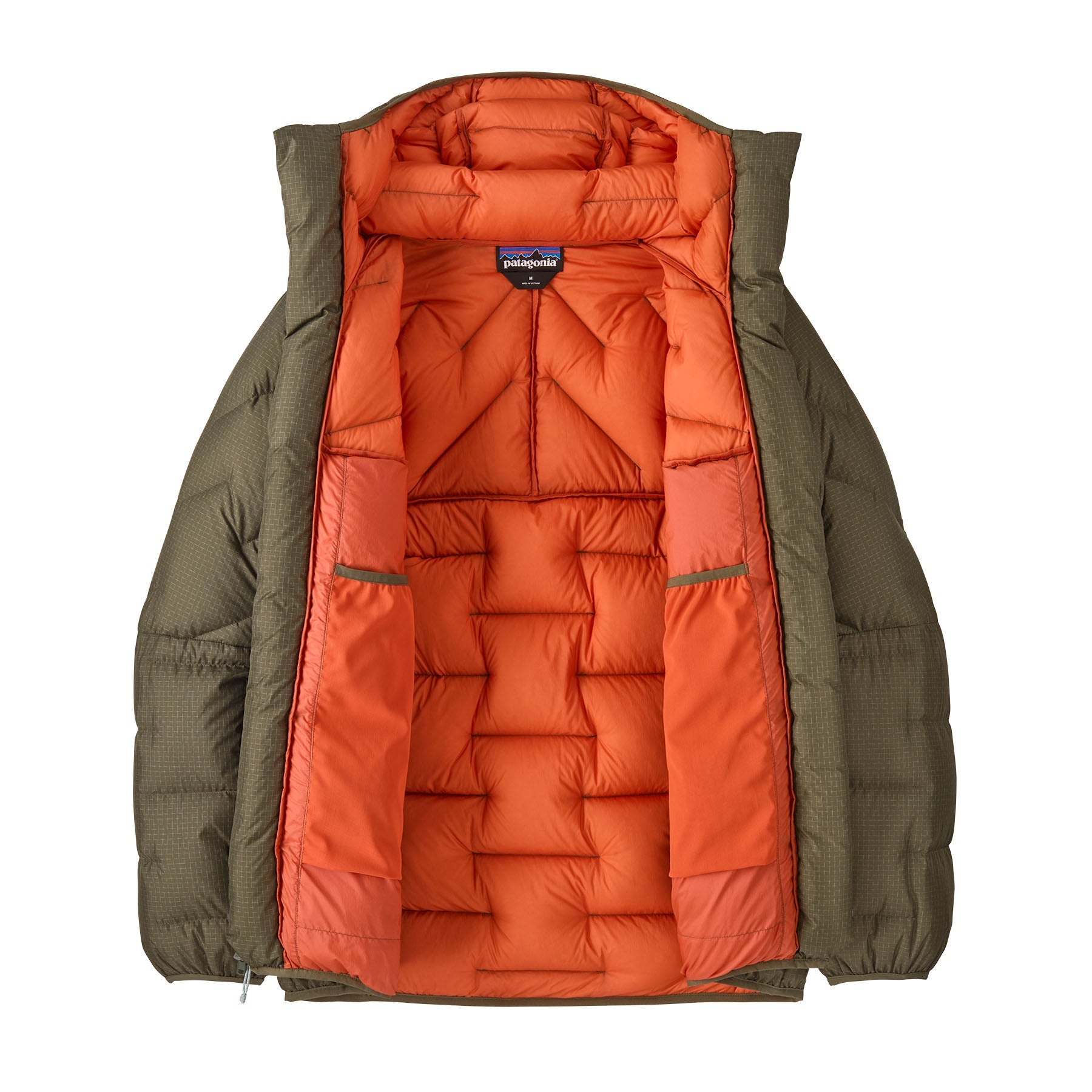 Men's Durable Down Parka in Basin Green | Patagonia Bend