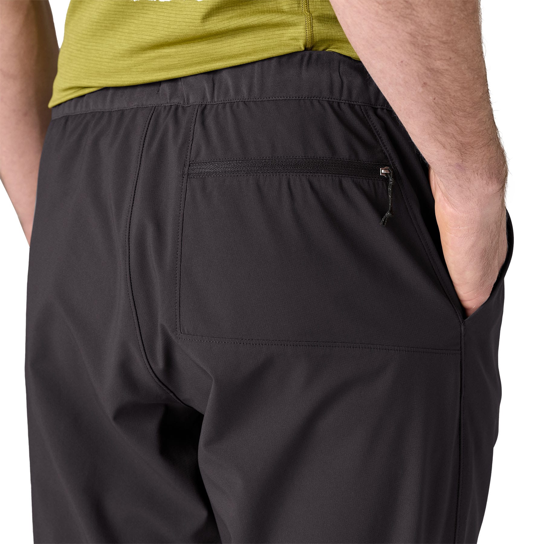 Men's Terrebonne Joggers in Black | Patagonia Bend