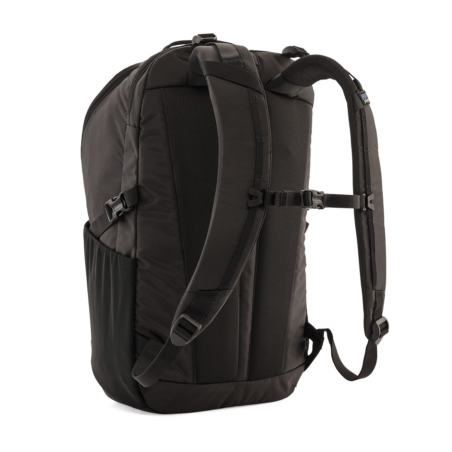 Refugio Day Pack 30L in Black | Patagonia Bend