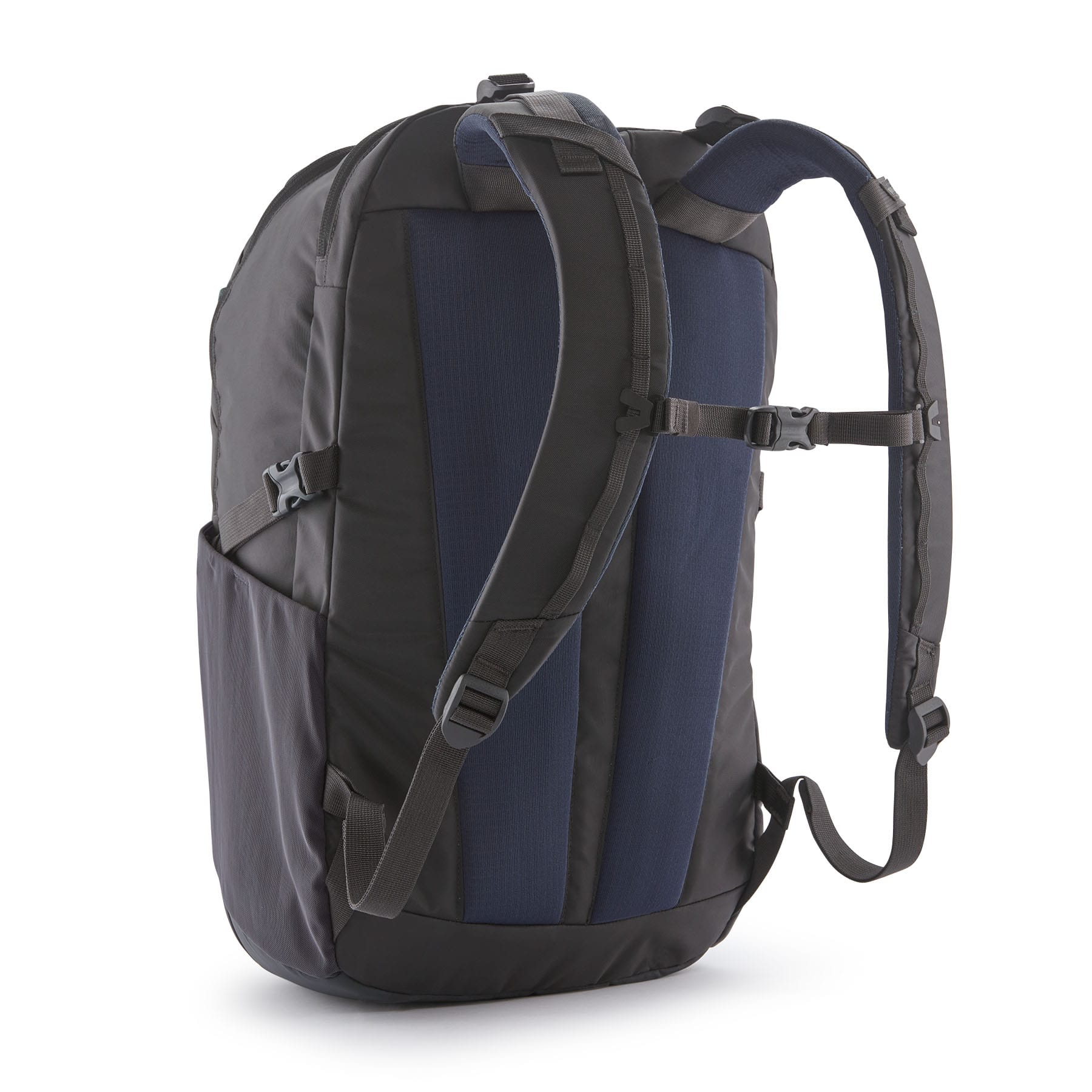 Refugio Day Pack 30L in Smolder Blue | Patagonia Bend