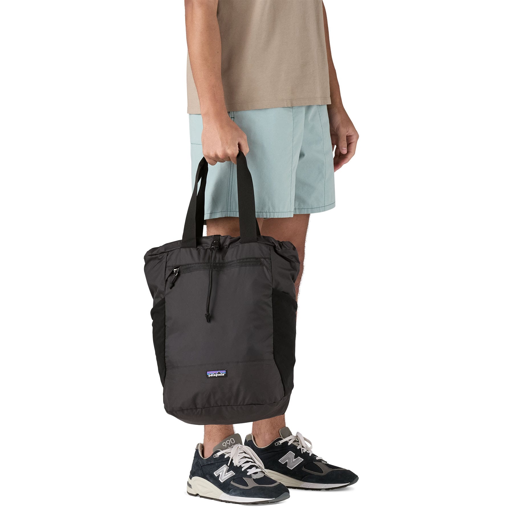 Terravia Tote Pack in Black | Patagonia Bend