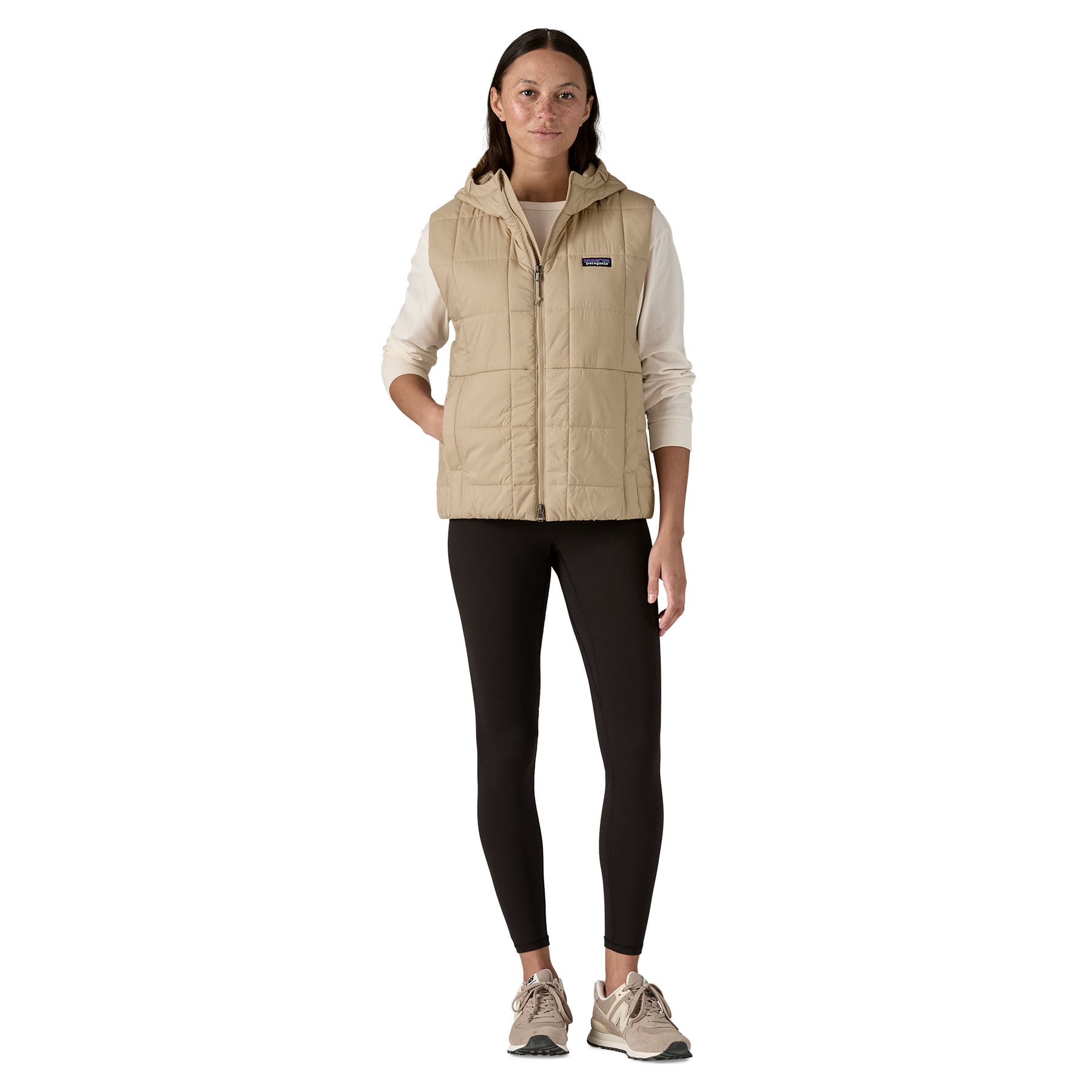 Women's Light Gust Hooded Vest in Oar Tan | Patagonia Bend