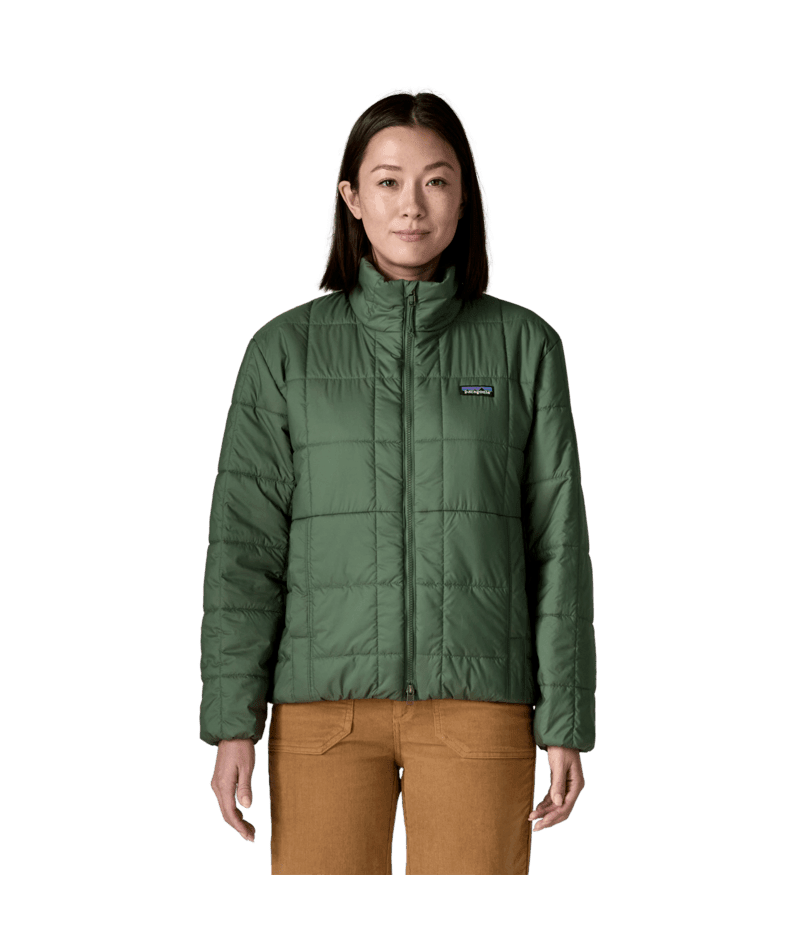 Women's Light Gust Jacket in Canopy Green | Photo 2 | Patagonia Bend
