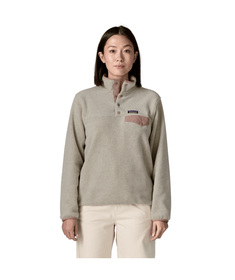 Women's Lightweight Synchilla Snap-T Pullover in Oatmeal Heather w/Moonrise Taupe | Photo 2 | Patagonia Bend