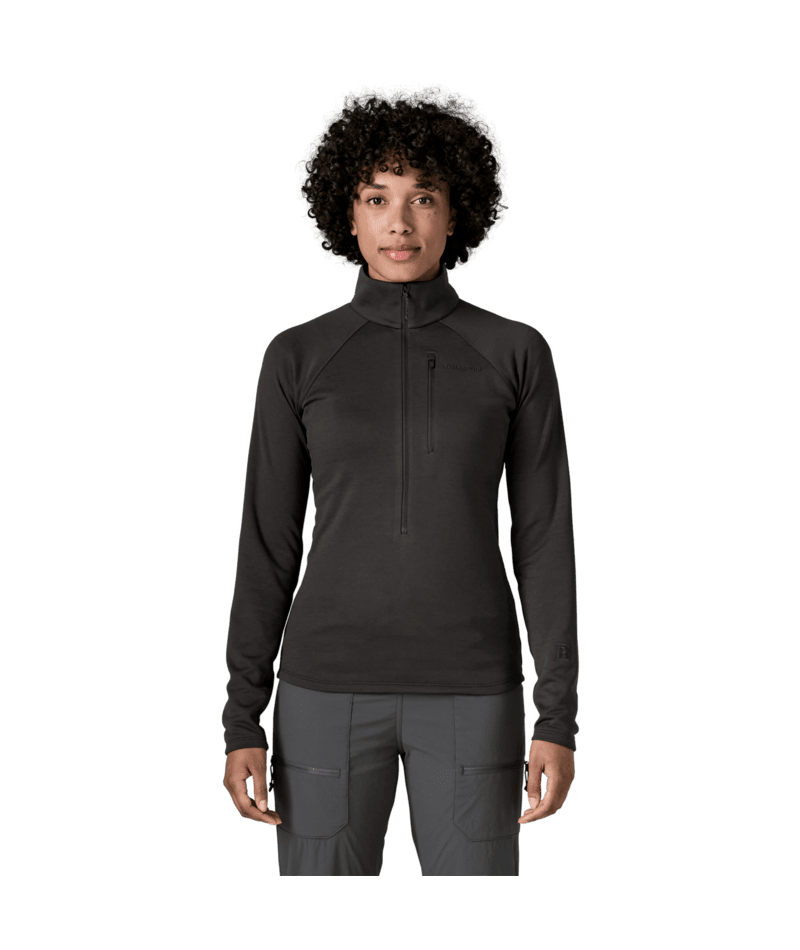 Women's R1 Ultralight 1/2 Zip in Black | Photo 2 | Patagonia Bend