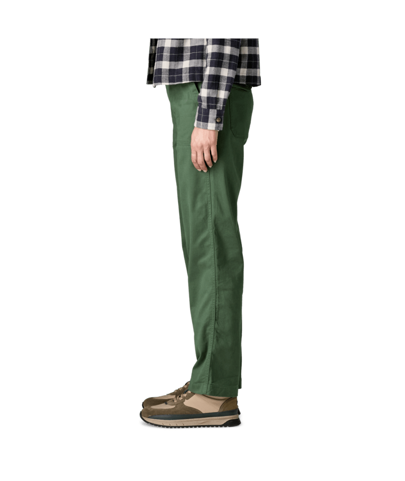 Women's Utility Pants in Canopy Green, Alternate View 4 | Patagonia