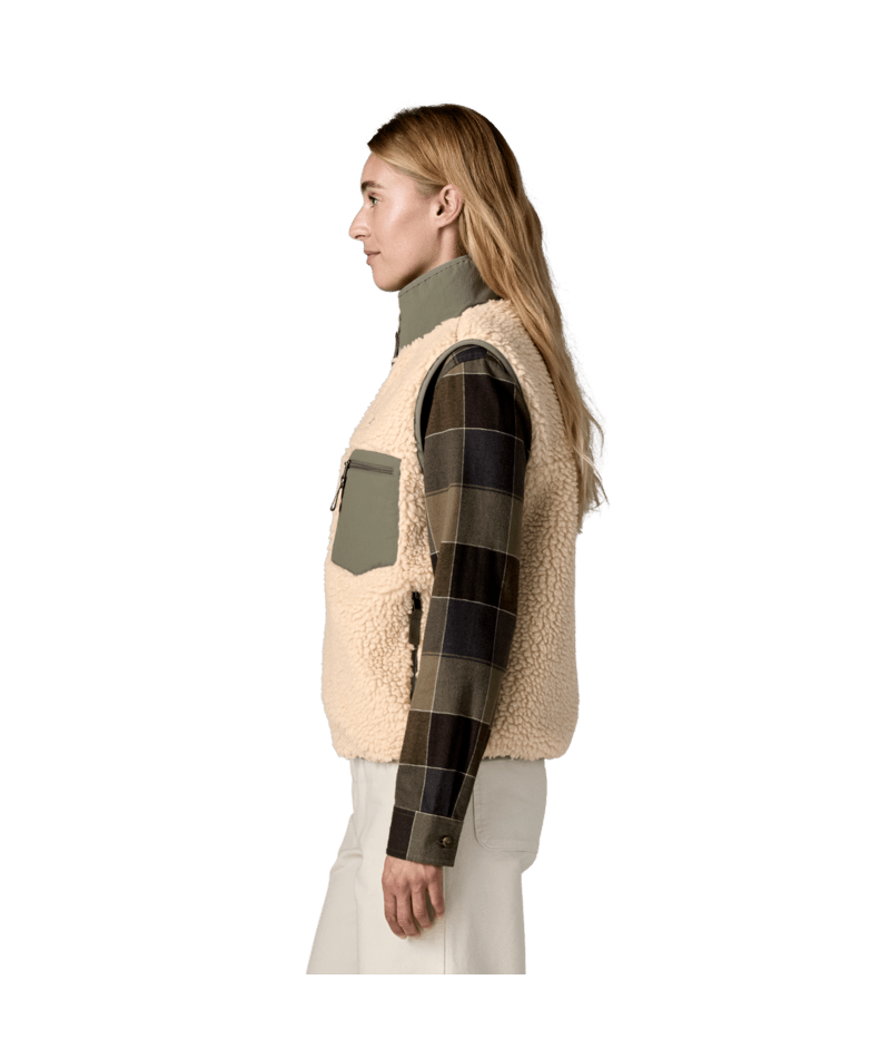 Women's Classic Retro-X Vest in Dark Natural w/River Rock Green | Photo 4 | Patagonia