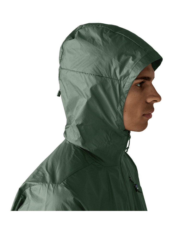 Men's Houdini Jacket in Canopy Green | Photo 5 | Patagonia
