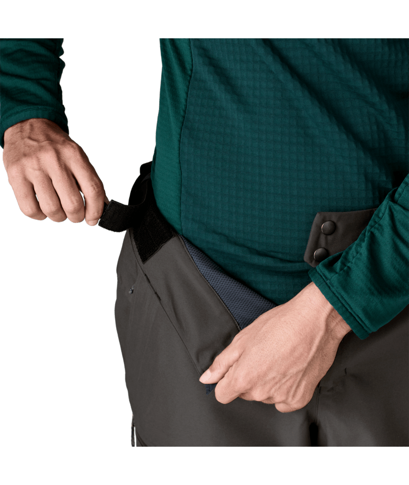 Men's Powder Town Pants - Reg in Black | Photo 8 | Patagonia