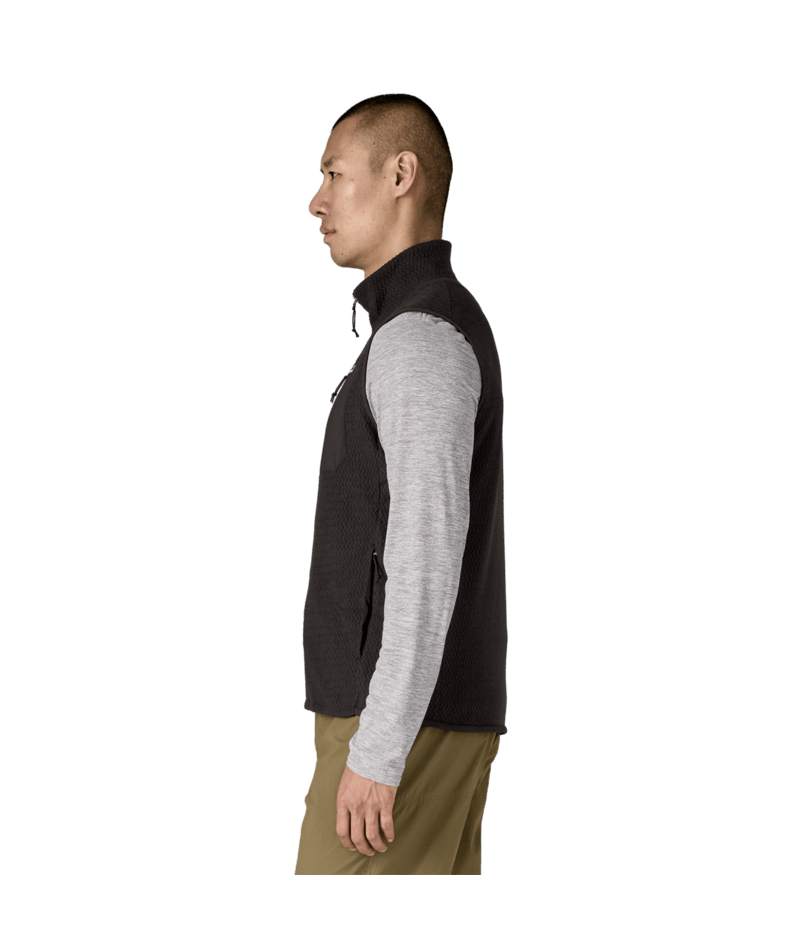 Men's R1 Air Vest in Black | Photo 5 | Patagonia