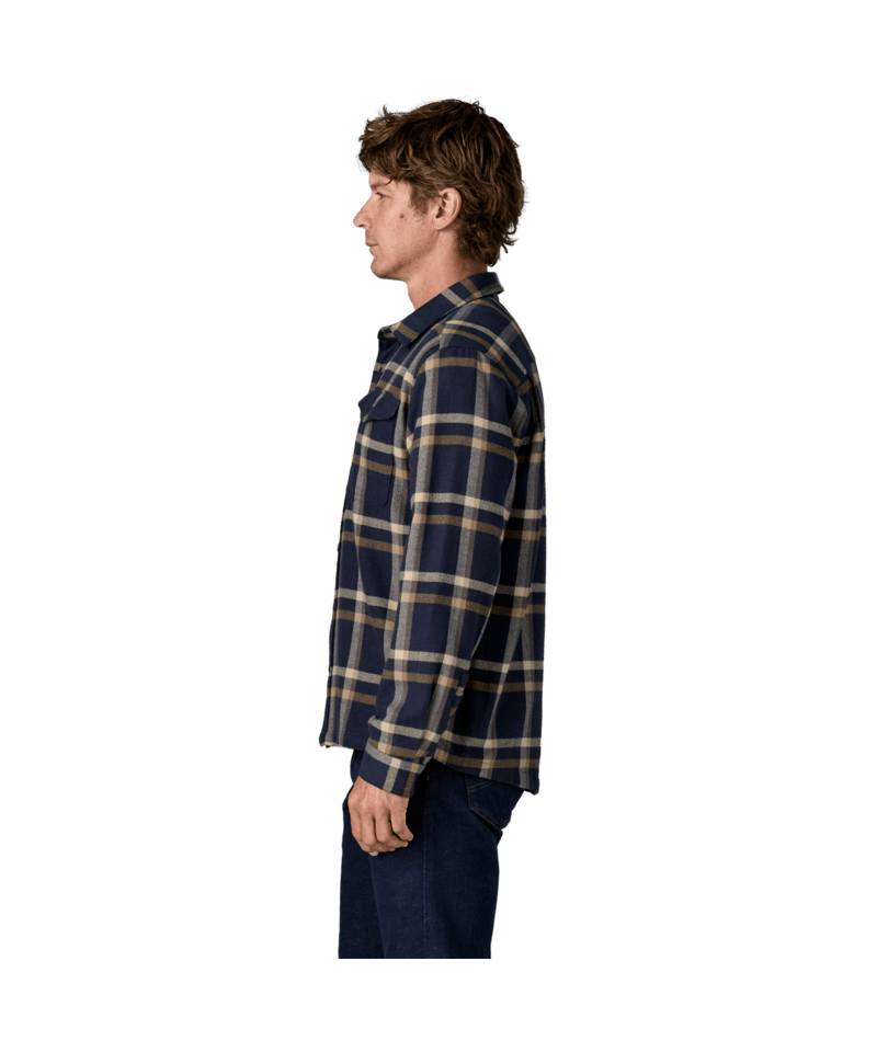 Men's Fjord Flannel Shirt in Crossing: New Navy, Alternate View 3 | Patagonia