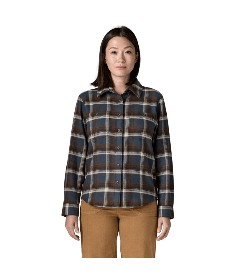 Women's Fjord Flannel Shirt in Cozy Cabin: Smolder Blue, Alternate View 1 | Patagonia