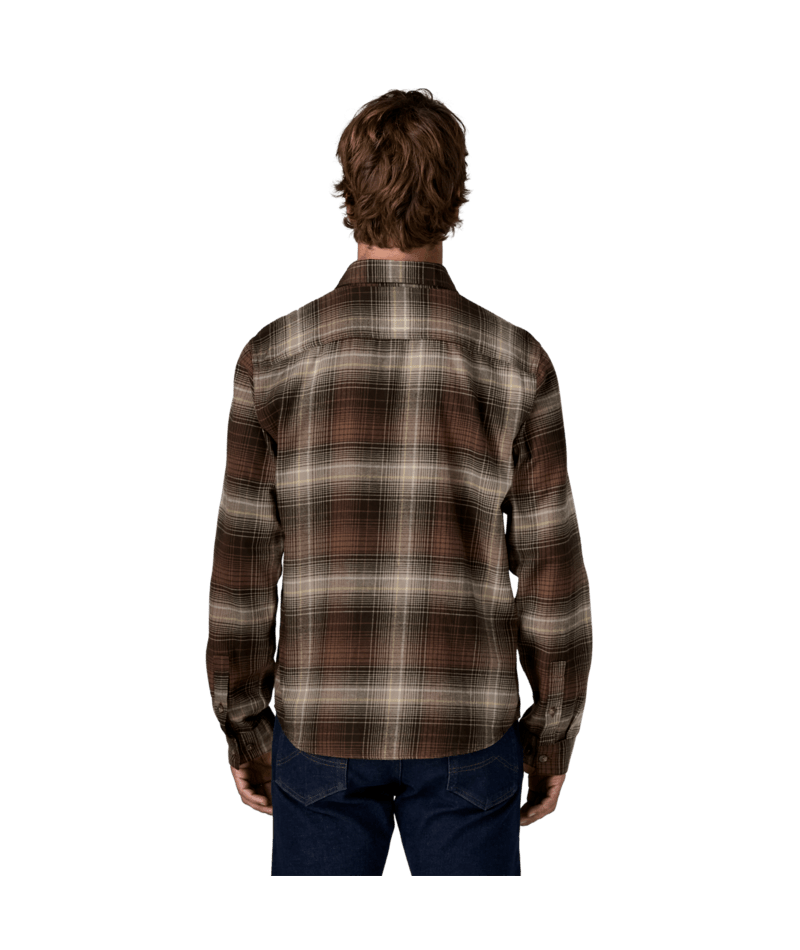 Men's Long Sleeve Lightweight Fjord Flannel Shirt in Melting Ombre: Den Brown, Alternate View 2 | Patagonia