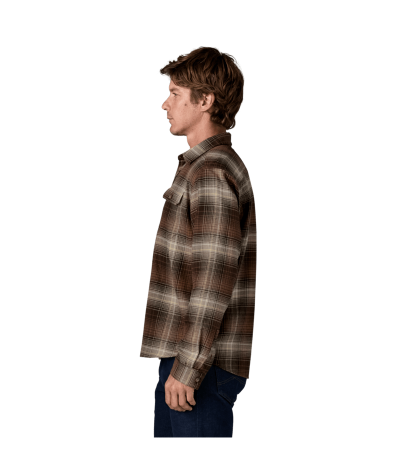Men's Long Sleeve Lightweight Fjord Flannel Shirt in Melting Ombre: Den Brown, Alternate View 3 | Patagonia