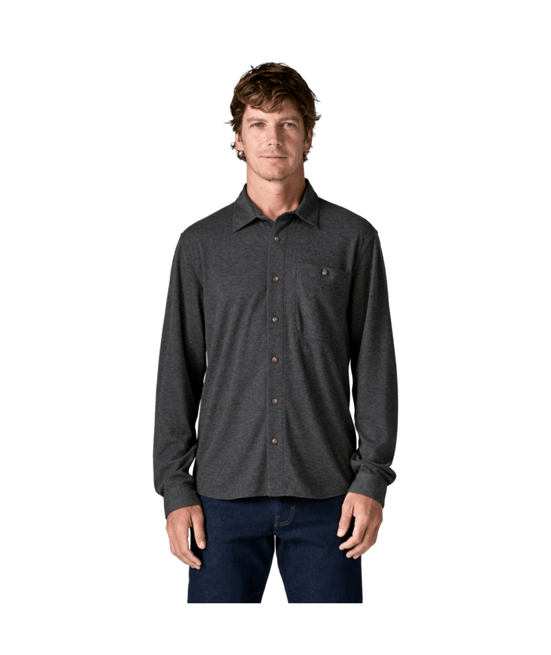 Men's Stretch Fjord Flannel Shirt in Whole Knit: Forge Grey, Alternate View 1 | Patagonia