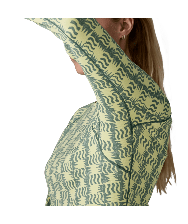 Women's Capilene Midweight Crew in Sun Quilt: Blue Sage | Photo 6 | Patagonia