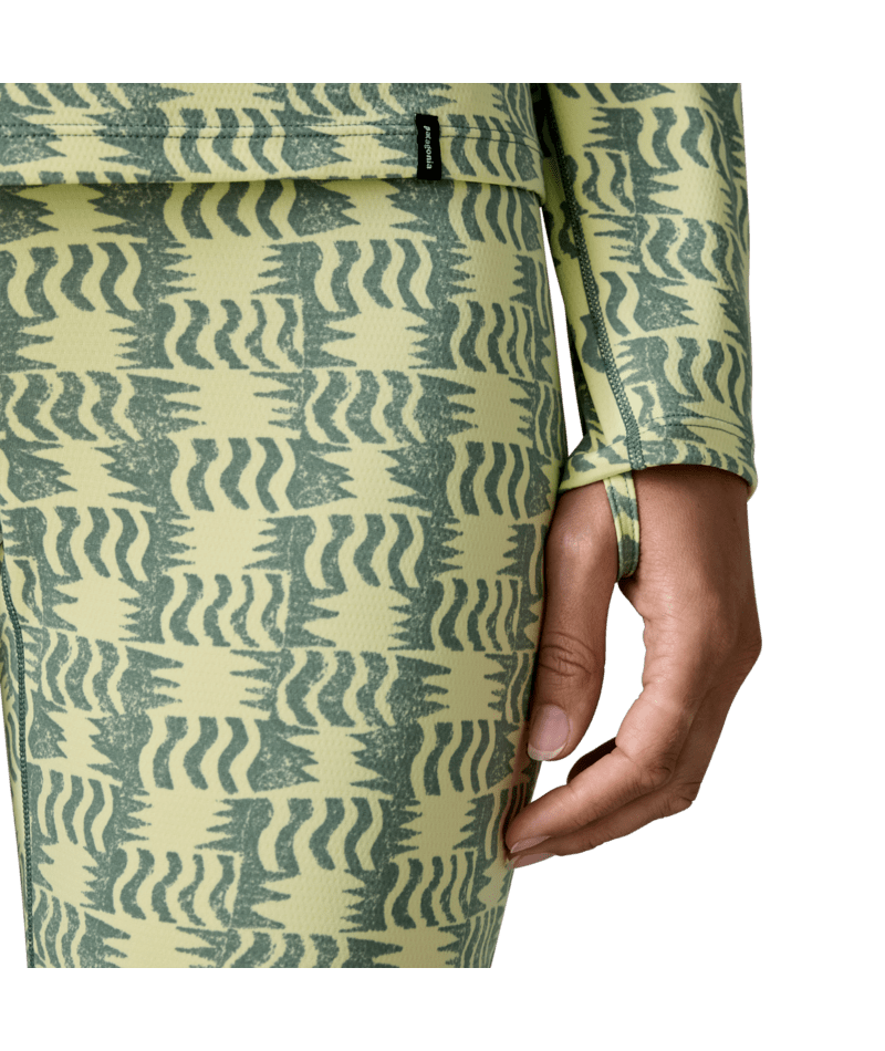 Women's Capilene Midweight Crew in Sun Quilt: Blue Sage | Photo 7 | Patagonia