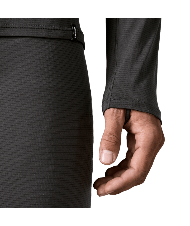 Men's Capilene Lightweight Crew in Black | Photo 6 | Patagonia