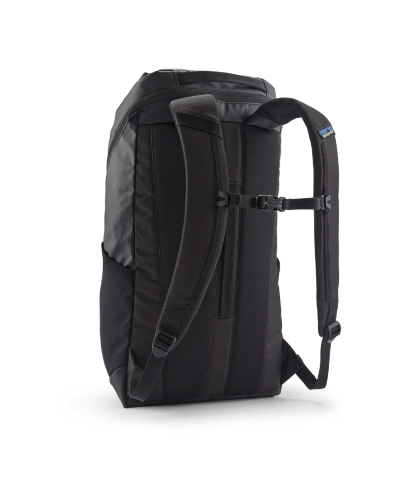 Black Hole Pack 25L in BLACK W/BLACK | Photo 4 | Patagonia