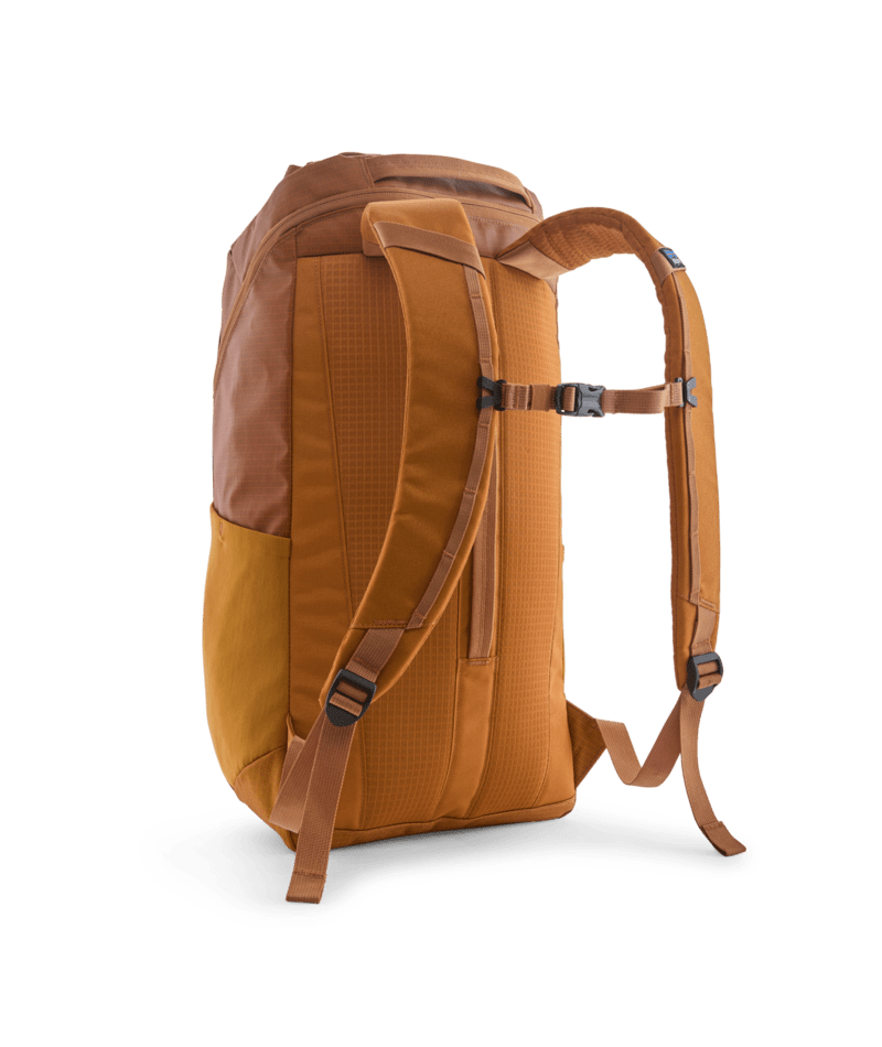Black Hole Pack 25L in Cinnamon Brown | Photo 3 | Patagonia