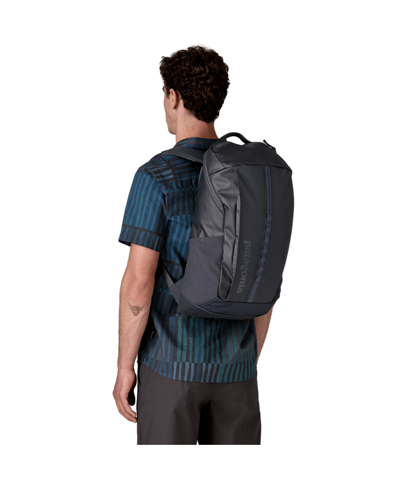 Black Hole Pack 25L in Smolder Blue w/Forge Grey | Photo 4 | Patagonia