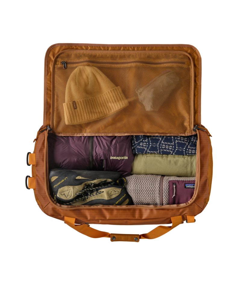 Black Hole Duffel 55L in Cinnamon Brown | Photo 5 | Patagonia