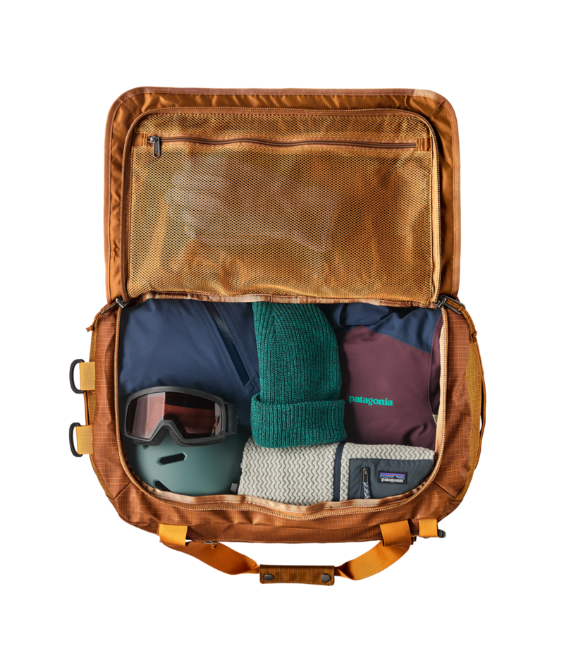 Black Hole Duffel 70L in Cinnamon Brown | Photo 6 | Patagonia