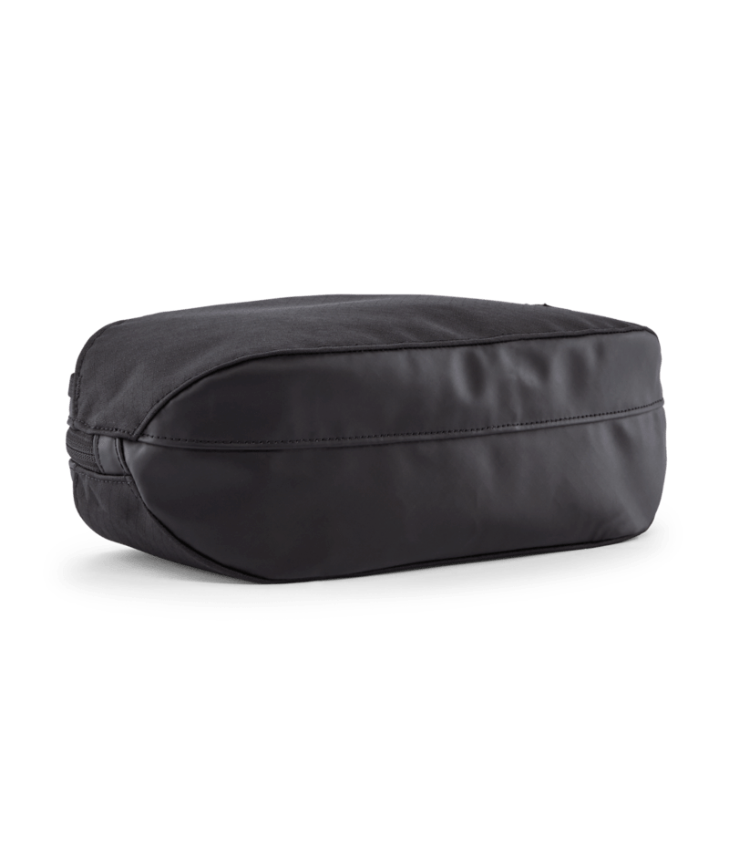 Black Hole Cube 3L in BLACK W/BLACK | Photo 2 | Patagonia
