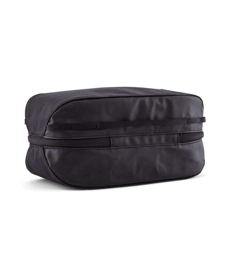 Black Hole Cube 6L in BLACK W/BLACK | Photo 2 | Patagonia