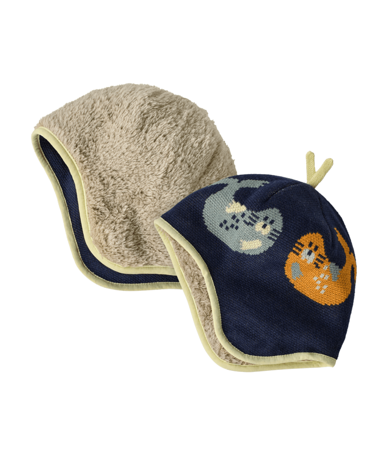 Baby Reversible Beanie in Blubby Knit: New Navy | Photo 1 | Patagonia