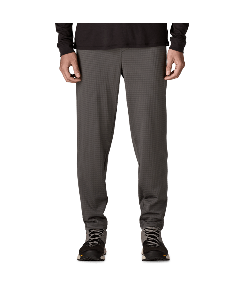 Men's R1 Pants in Forge Grey | Photo 2 | Patagonia