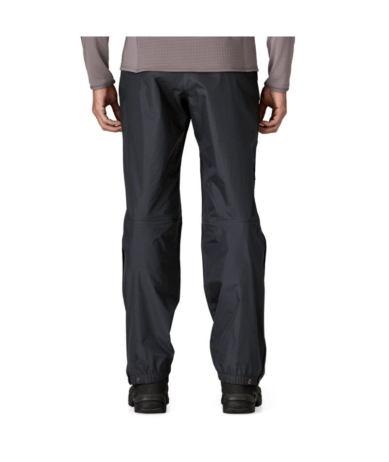 Men's Torrentshell 3L Rain Pants - Reg in Black | Photo 3 | Patagonia