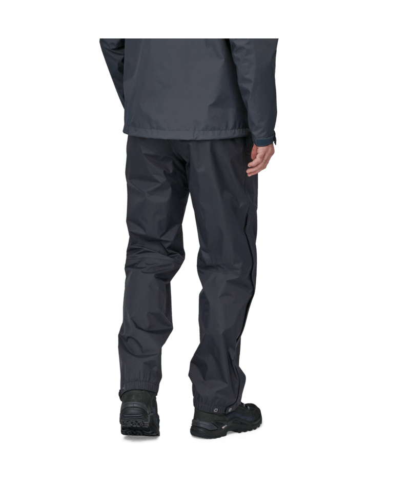 Men's Torrentshell 3L Rain Pants - Reg in Black | Photo 5 | Patagonia