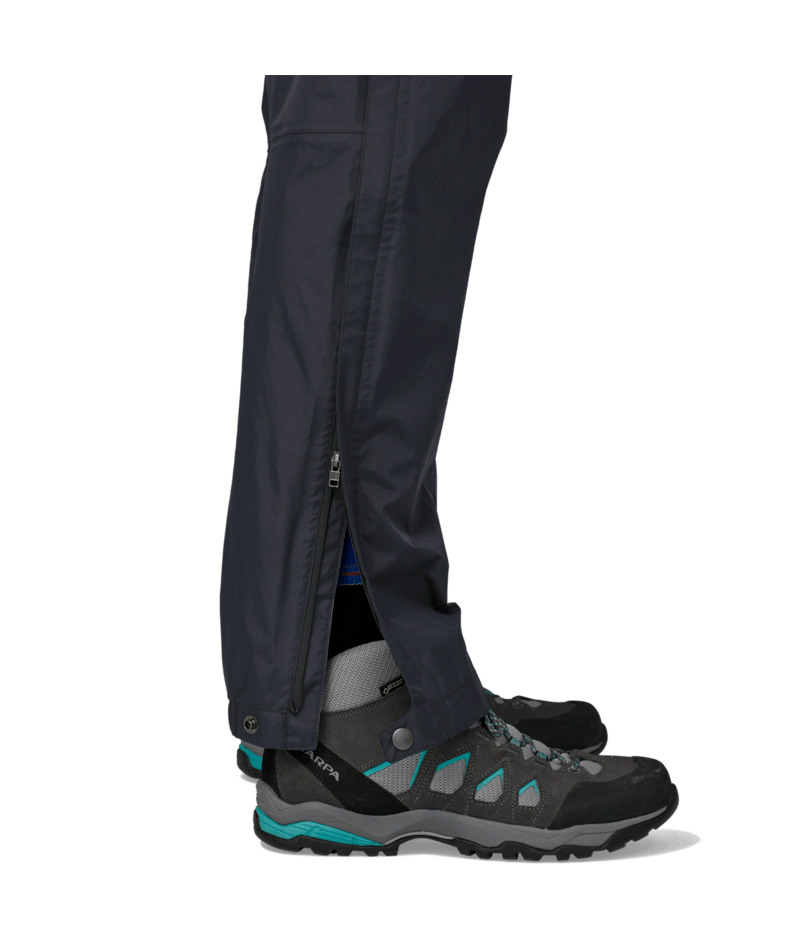 Women's Torrentshell 3L Rain Pants - Reg in Black | Photo 15 | Patagonia