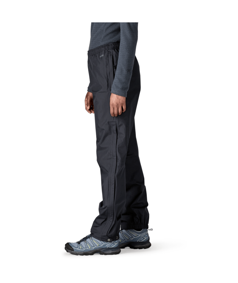 Women's Torrentshell 3L Rain Pants - Reg in Black | Photo 4 | Patagonia