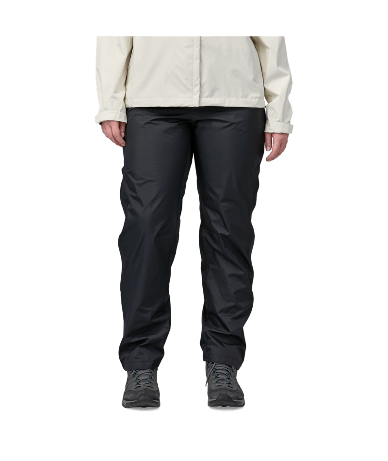 Women's Torrentshell 3L Rain Pants - Reg in Black | Photo 5 | Patagonia