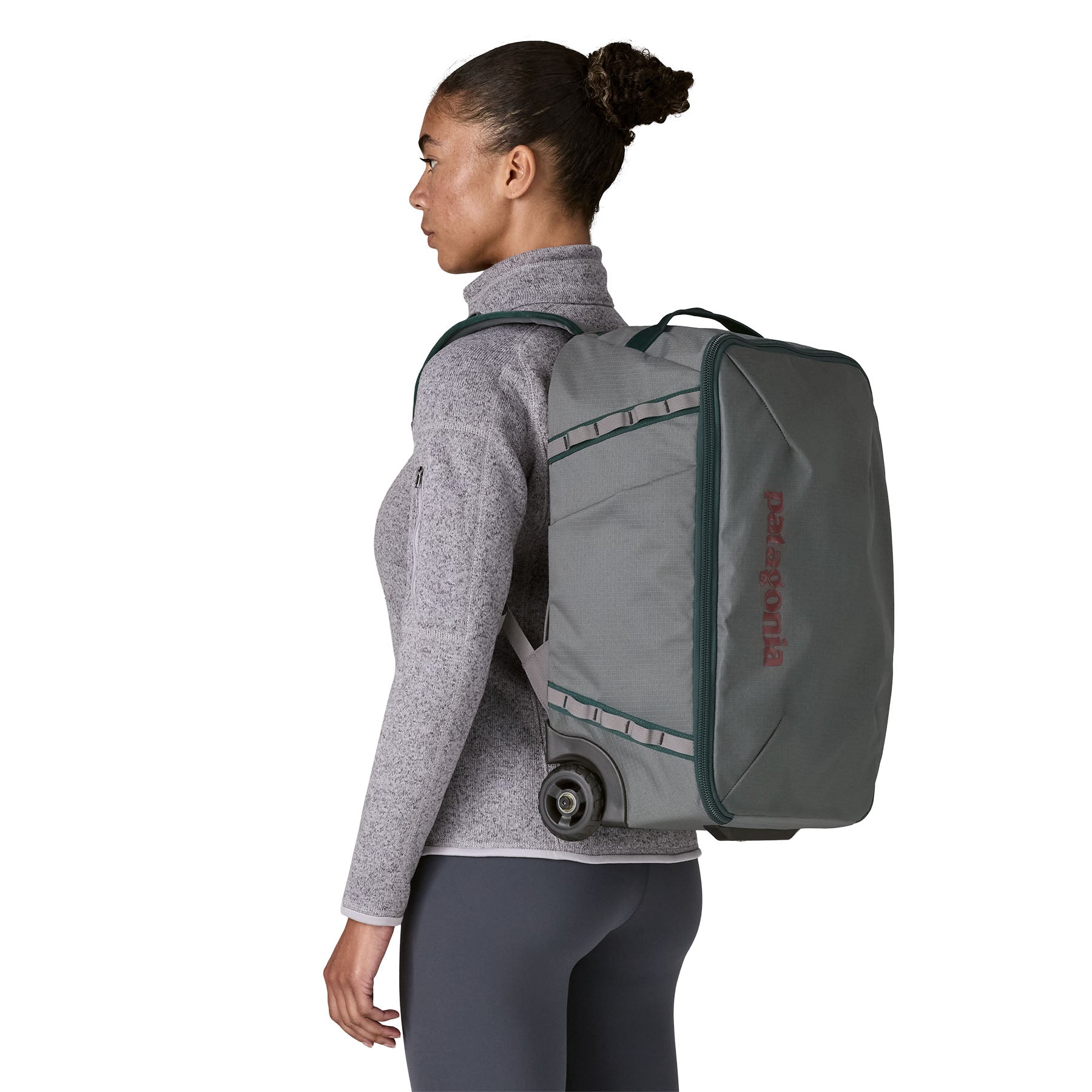 Black Hole® MLC® Wheelie in Noble Grey | Patagonia Bend