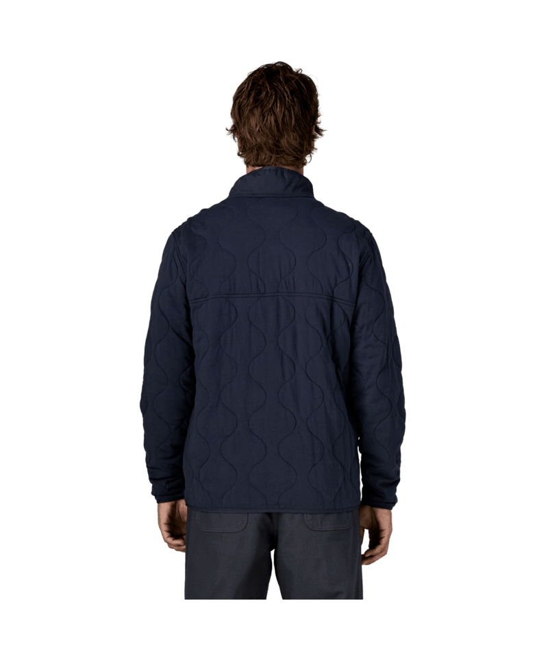 Men's Daily Quilted Snap-T Pullover in New Navy | Photo 9 | Patagonia Bend