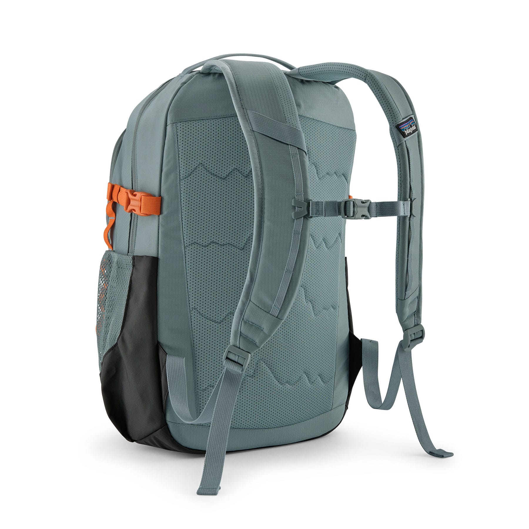 Refugio Day Pack 26L in Black | Patagonia Bend