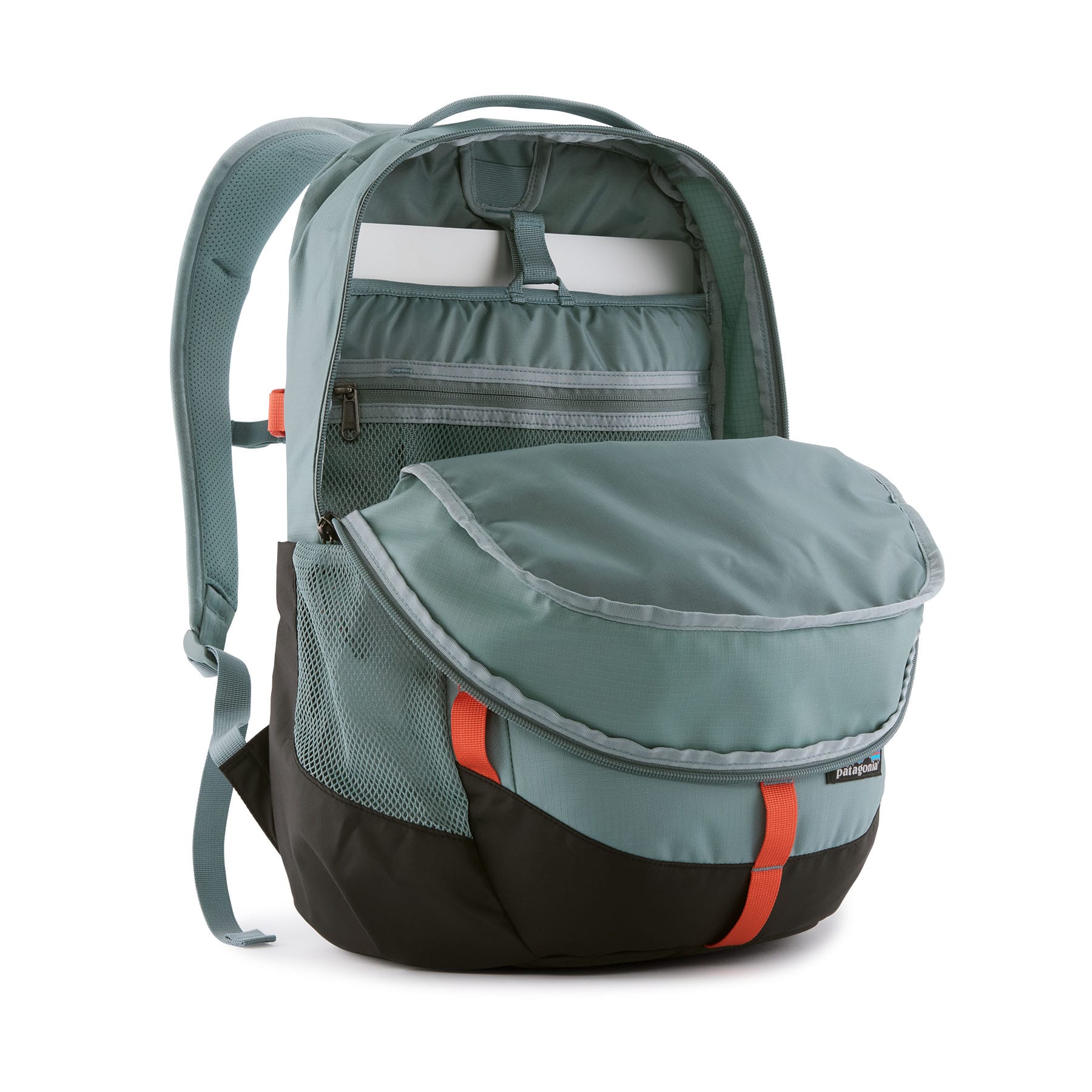 Refugio Day Pack 26L in Blue Sage | Patagonia Bend
