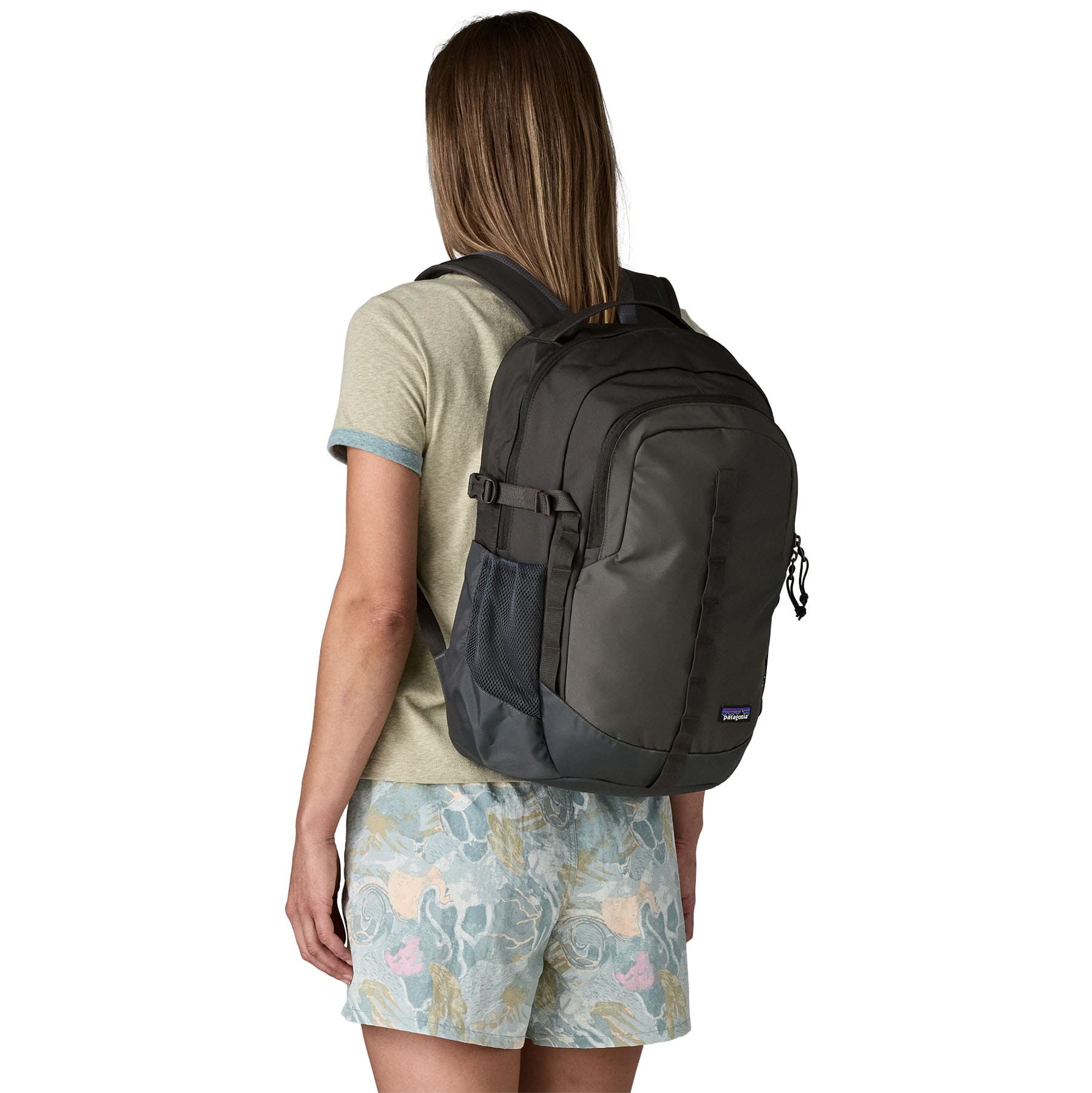 Refugio Day Pack 26L in Smolder Blue | Patagonia Bend