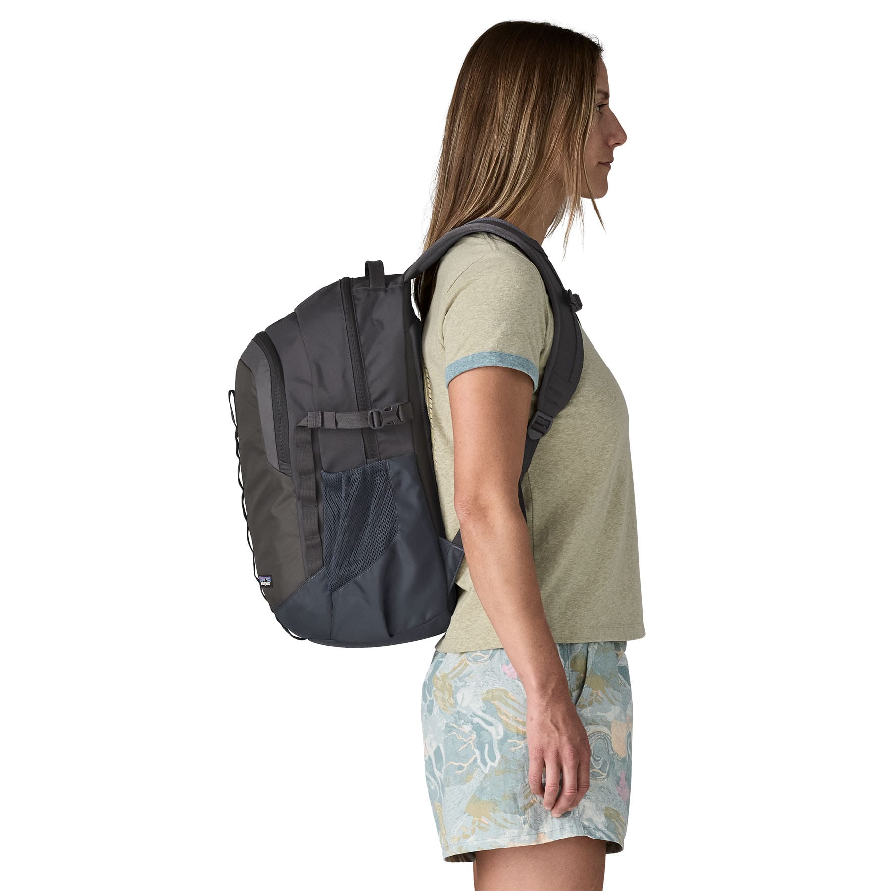 Refugio Day Pack 26L in Smolder Blue | Patagonia Bend