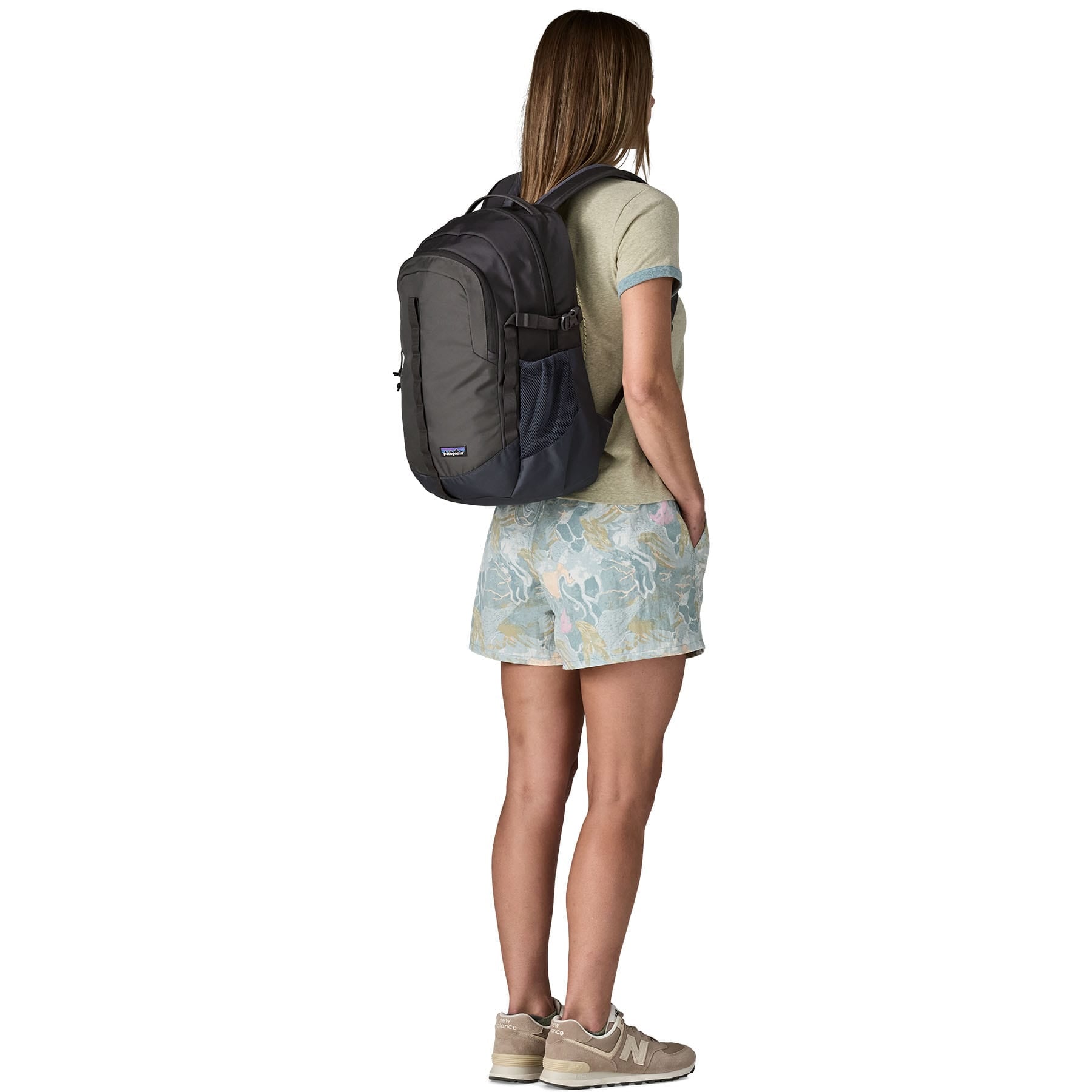 Refugio Day Pack 26L in Smolder Blue | Patagonia Bend