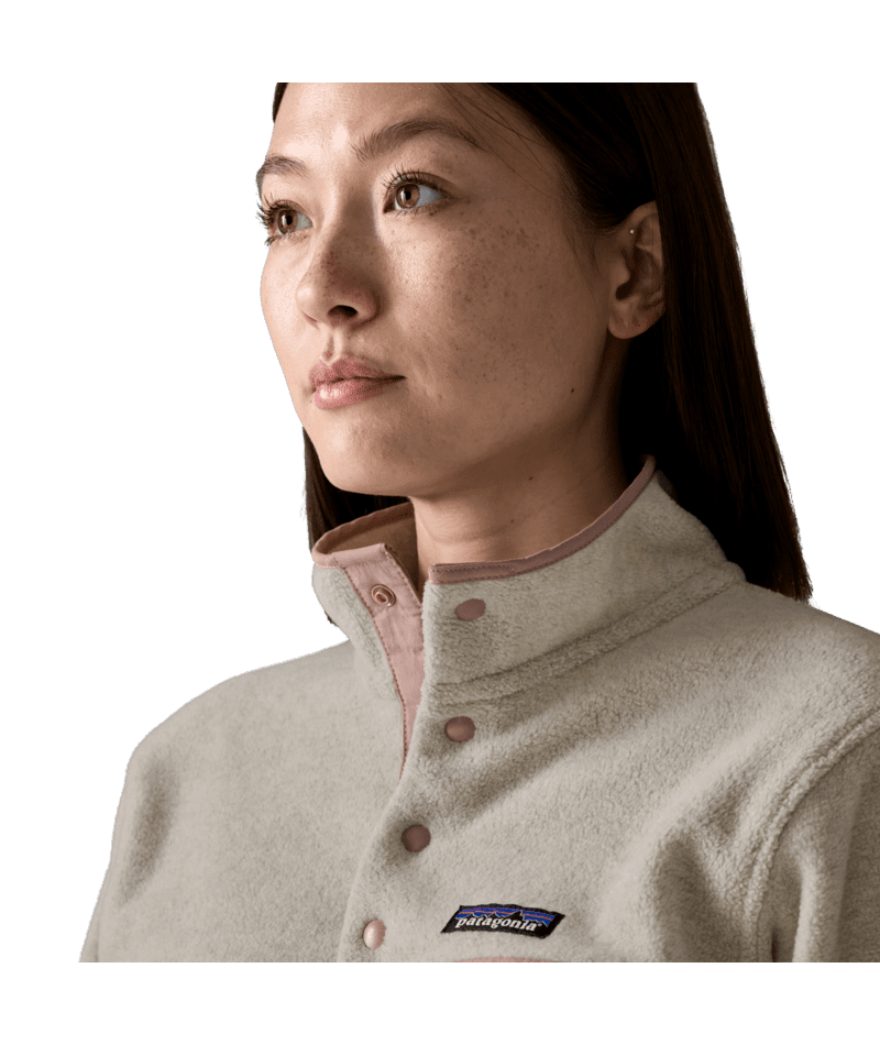 Women's Lightweight Synchilla Snap-T Pullover in Oatmeal Heather w/Moonrise Taupe | Photo 5 | Patagonia Bend